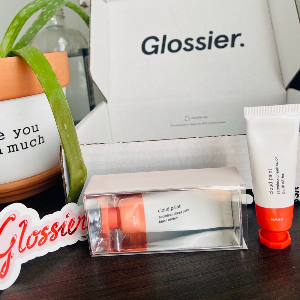 Glossier Cloud Paints